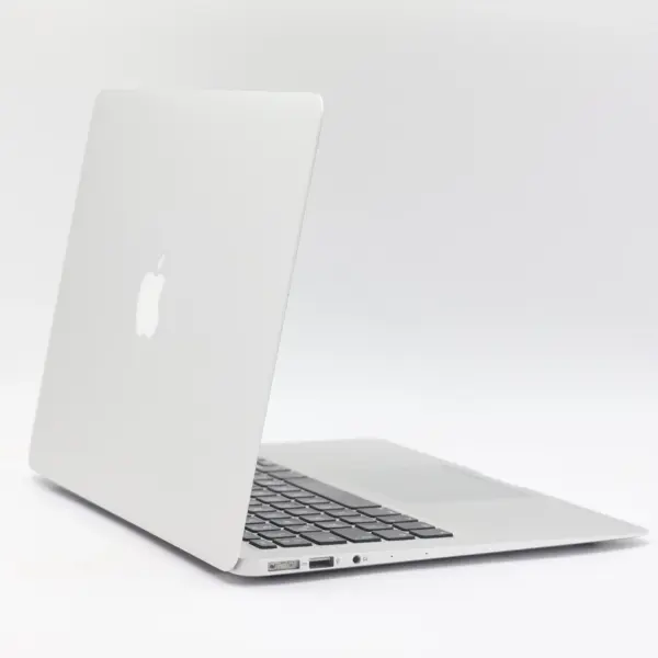 Apple Macbook AIR i5 2017 128 GB Silver