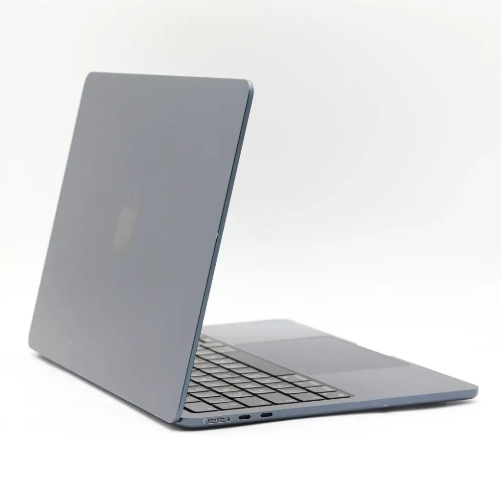 Apple Macbook AIR M2 2022 256 GB Space Black