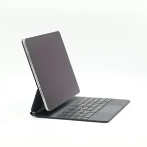 iPad Pro 6th gen 256 GB Space Black_Magic Keyboard